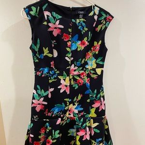Super cute ladies dress. EUC.